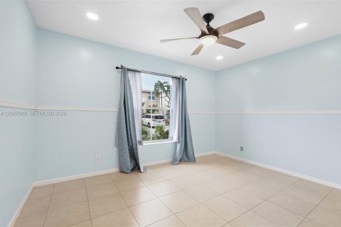 Casa en venta en Margate, Florida, 3 dormitorios, 111.02 m2 № 2363654 - foto 18