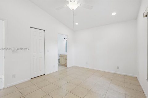 Casa en venta en Margate, Florida, 3 dormitorios, 111.02 m2 № 2363654 - foto 29