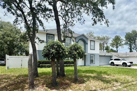 Casa en venta en Spring Hill, Florida, 3 dormitorios, 205.78 m2 № 1747125 - foto 9