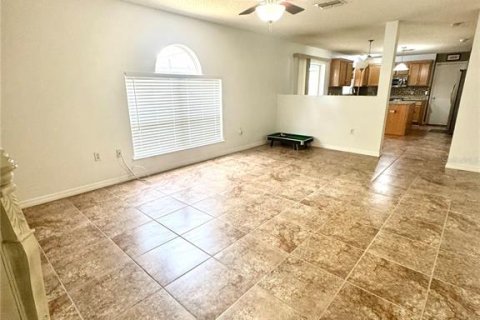 Casa en venta en Spring Hill, Florida, 3 dormitorios, 205.78 m2 № 1747125 - foto 18