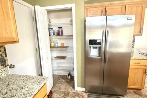 Casa en venta en Spring Hill, Florida, 3 dormitorios, 205.78 m2 № 1747125 - foto 12
