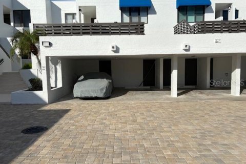Снять в аренду кондоминиум в Лонгбоут-Ки, Флорида 4 комнаты, 177.35м2, № 1898513 - фото 11