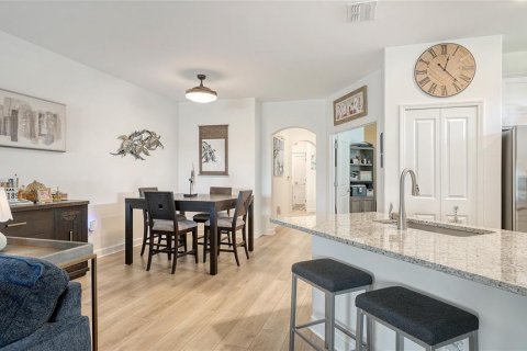 House in Bradenton, Florida 2 bedrooms, 144.65 sq.m. № 2395889 - photo 11