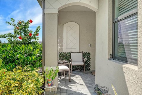 House in Bradenton, Florida 2 bedrooms, 144.65 sq.m. № 2395889 - photo 3