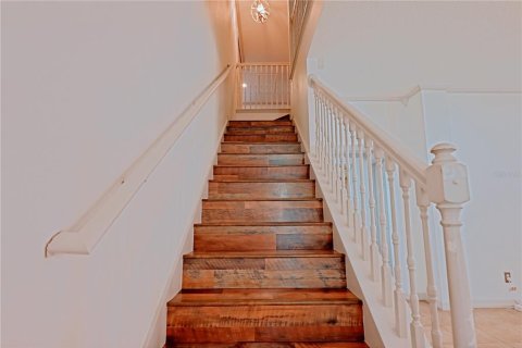 Casa en venta en Kissimmee, Florida, 6 dormitorios, 326.27 m2 № 1840407 - foto 23