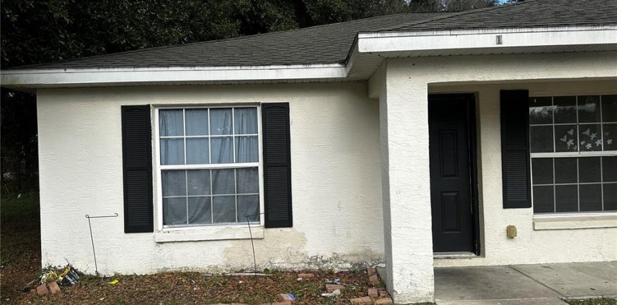 Apartment in Ocala, Florida 3 bedrooms, 100.33 sq.m. № 2381108