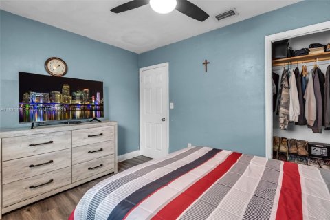Casa en venta en Miramar, Florida, 3 dormitorios, 127.55 m2 № 1819917 - foto 19
