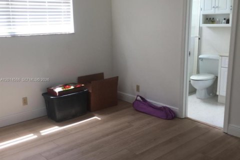 Appartement à louer à Deerfield Beach, Floride: 2 chambres, 82.13 m2 № 2076517 - photo 3
