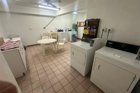 Appartement à louer à Deerfield Beach, Floride: 2 chambres, 82.13 m2 № 2076517 - photo 14