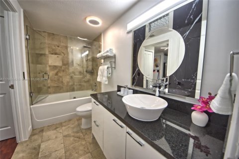 Снять в аренду кондоминиум в Майами, Флорида 1 спальня, 58.53м2, № 1972520 - фото 9