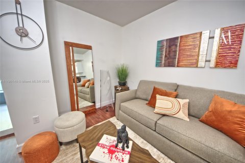 Снять в аренду кондоминиум в Майами, Флорида 1 спальня, 58.53м2, № 1972520 - фото 17