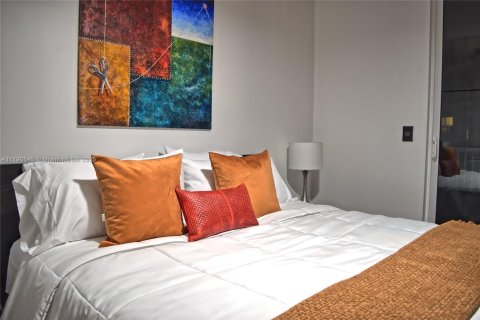 Снять в аренду кондоминиум в Майами, Флорида 1 спальня, 58.53м2, № 1972520 - фото 25