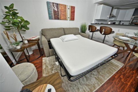 Снять в аренду кондоминиум в Майами, Флорида 1 спальня, 58.53м2, № 1972520 - фото 22