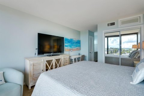 Condo in Tequesta, Florida, 2 bedrooms  № 2190073 - photo 24