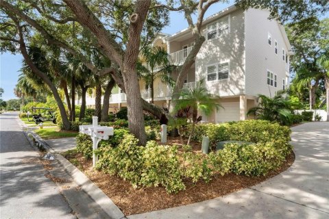 Купить таунхаус в Индиан-Рокс-Бич, Флорида 3 комнаты, 142.14м2, № 1759247 - фото 22