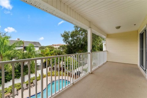 Купить таунхаус в Индиан-Рокс-Бич, Флорида 3 комнаты, 142.14м2, № 1759247 - фото 16
