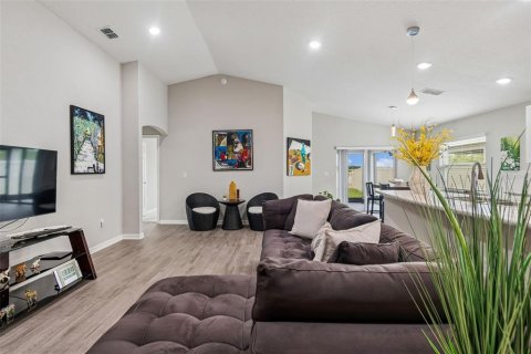 Villa ou maison à vendre à Riverview, Floride: 4 chambres, 158.86 m2 № 2235554 - photo 11