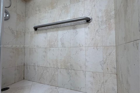 Купить кондоминиум в Помпано-Бич, Флорида 1 спальня, 83.61м2, № 2003522 - фото 11