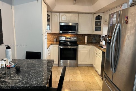 Condominio en venta en Miami, Florida, 2 dormitorios, 136.01 m2 № 2023509 - foto 4