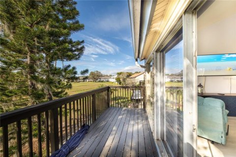 Condo in Venice, Florida, 2 bedrooms  № 2217719 - photo 12