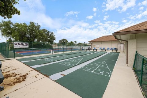 Condo in Venice, Florida, 2 bedrooms  № 2217719 - photo 28