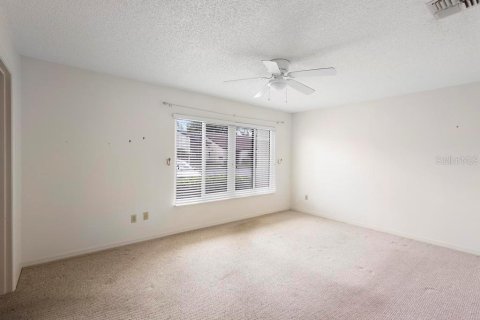 Condo in Orange City, Florida, 2 bedrooms  № 1722373 - photo 17