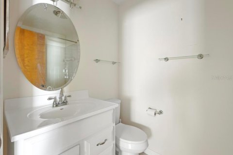 Condo in Orange City, Florida, 2 bedrooms  № 1722373 - photo 25