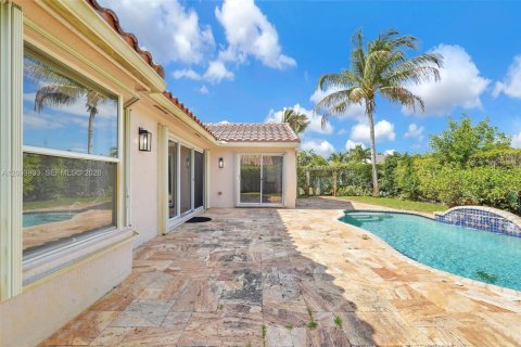 House in Pembroke Pines, Florida 3 bedrooms, 167.5 sq.m. № 2069354 - photo 11