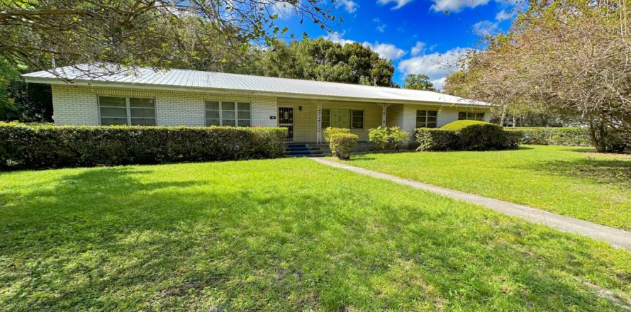 Casa en Palatka, Florida 4 dormitorios, 239.32 m2 № 802311