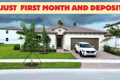 Снять в аренду виллу или дом в Хомстед, Флорида 3 спальни, № 1923512 - фото 1