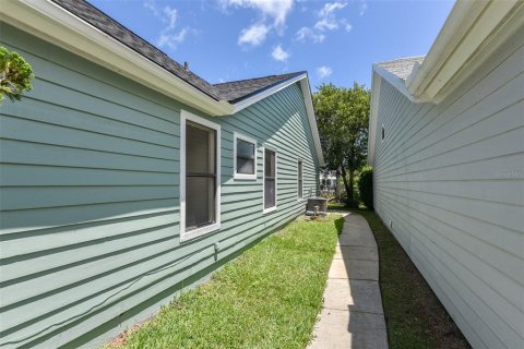 Villa ou maison à vendre à New Smyrna Beach, Floride: 3 chambres, 124.86 m2 № 2157826 - photo 2