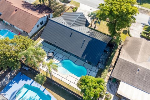 Villa ou maison à vendre à Miami, Floride: 3 chambres, 155.52 m2 № 1973641 - photo 3