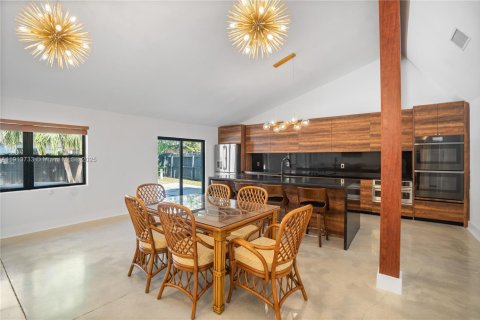 Villa ou maison à vendre à Miami, Floride: 3 chambres, 155.52 m2 № 1973641 - photo 9