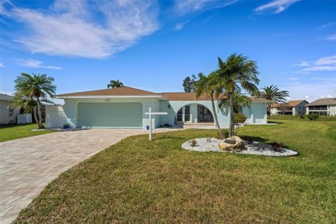 Villa ou maison à vendre à Venice, Floride: 3 chambres, 193.79 m2 № 1560590 - photo 1
