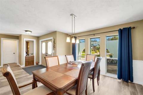 Villa ou maison à vendre à Venice, Floride: 3 chambres, 193.79 m2 № 1560590 - photo 18