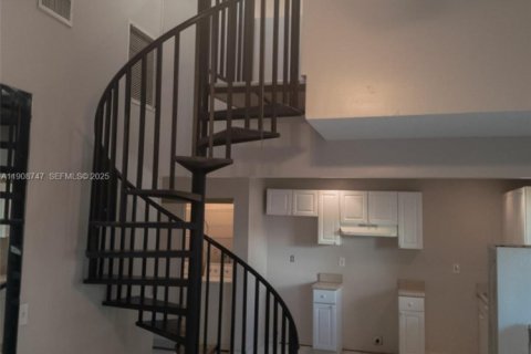 Touwnhouse à louer à North Lauderdale, Floride: 2 chambres, 93.65 m2 № 1986567 - photo 10