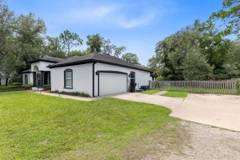 Casa en venta en Oviedo, Florida, 5 dormitorios, 278.8 m2 № 1917574 - foto 2