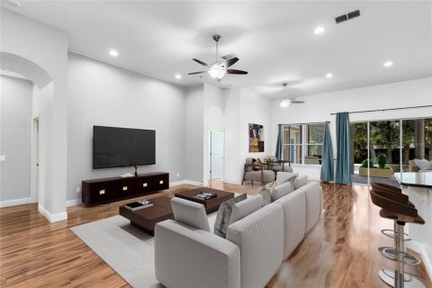 Casa en venta en Oviedo, Florida, 5 dormitorios, 278.8 m2 № 1917574 - foto 5