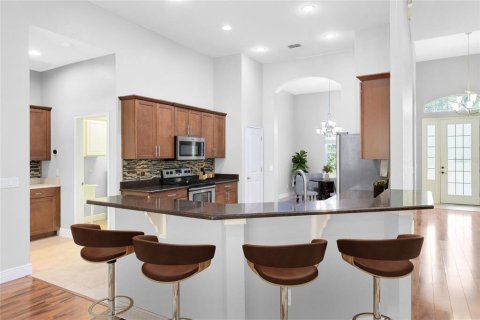 Casa en venta en Oviedo, Florida, 5 dormitorios, 278.8 m2 № 1917574 - foto 7