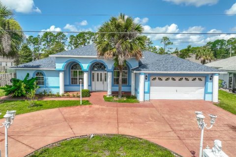 House in Palm Coast, Florida 4 bedrooms, 228.17 sq.m. № 2236551 - photo 4
