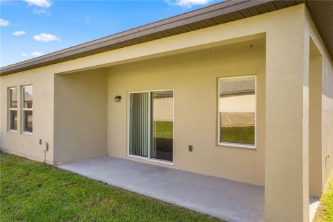 Villa ou maison à vendre à New Smyrna Beach, Floride: 3 chambres, 152.64 m2 № 2142811 - photo 26