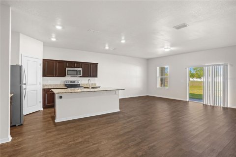 Villa ou maison à vendre à New Smyrna Beach, Floride: 3 chambres, 152.64 m2 № 2142811 - photo 6