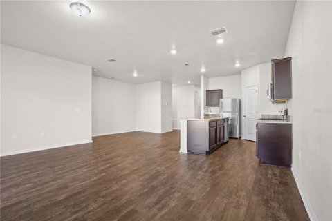 Villa ou maison à vendre à New Smyrna Beach, Floride: 3 chambres, 152.64 m2 № 2142811 - photo 8