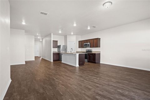 Villa ou maison à vendre à New Smyrna Beach, Floride: 3 chambres, 152.64 m2 № 2142811 - photo 9