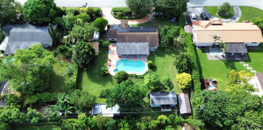 Villa ou maison à Miami, Floride 3 chambres, 148.55 m2 № 1965609