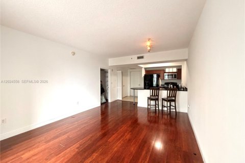 Copropriété à louer à Miami, Floride: 1 chambre, 64.29 m2 № 2178977 - photo 6
