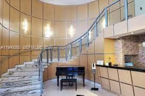 Condominio en alquiler en Miami Beach, Florida, 1 dormitorio, 84.54 m2 № 1997333 - foto 6