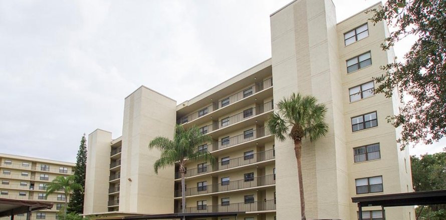 Condo in Clearwater, Florida, 3 bedrooms  № 2196443