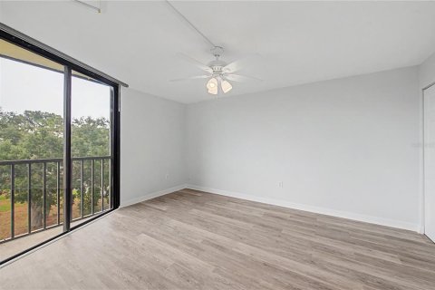 Condo in Clearwater, Florida, 3 bedrooms  № 2196443 - photo 18