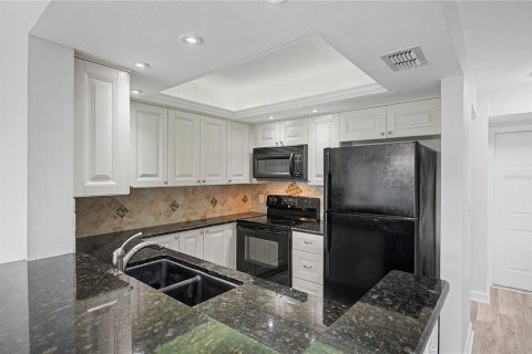 Condo in Clearwater, Florida, 3 bedrooms  № 2196443 - photo 4